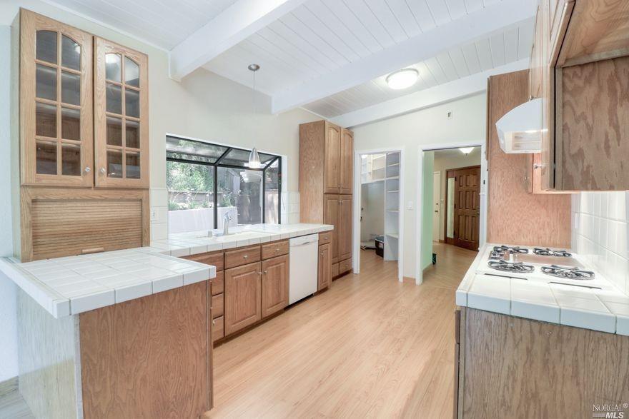 Property Photo:  25 Avenue Del Norte  CA 94960 