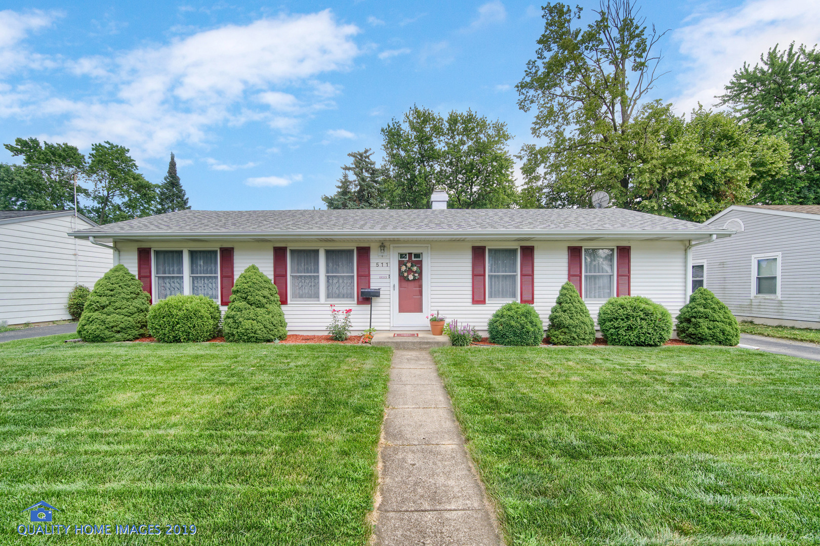 Property Photo: 511 Dalhart Avenue IL 60446