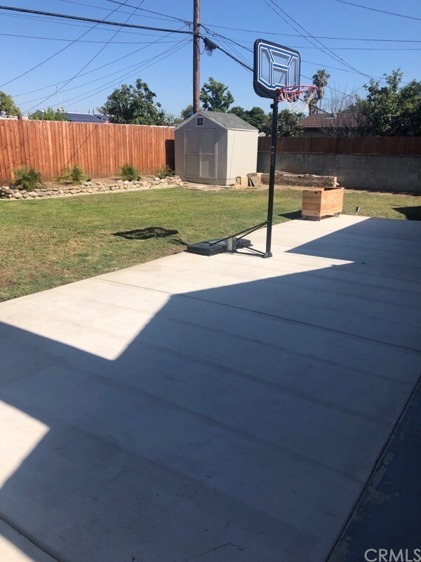 Property Photo: 736 N La Paloma Avenue CA 91764