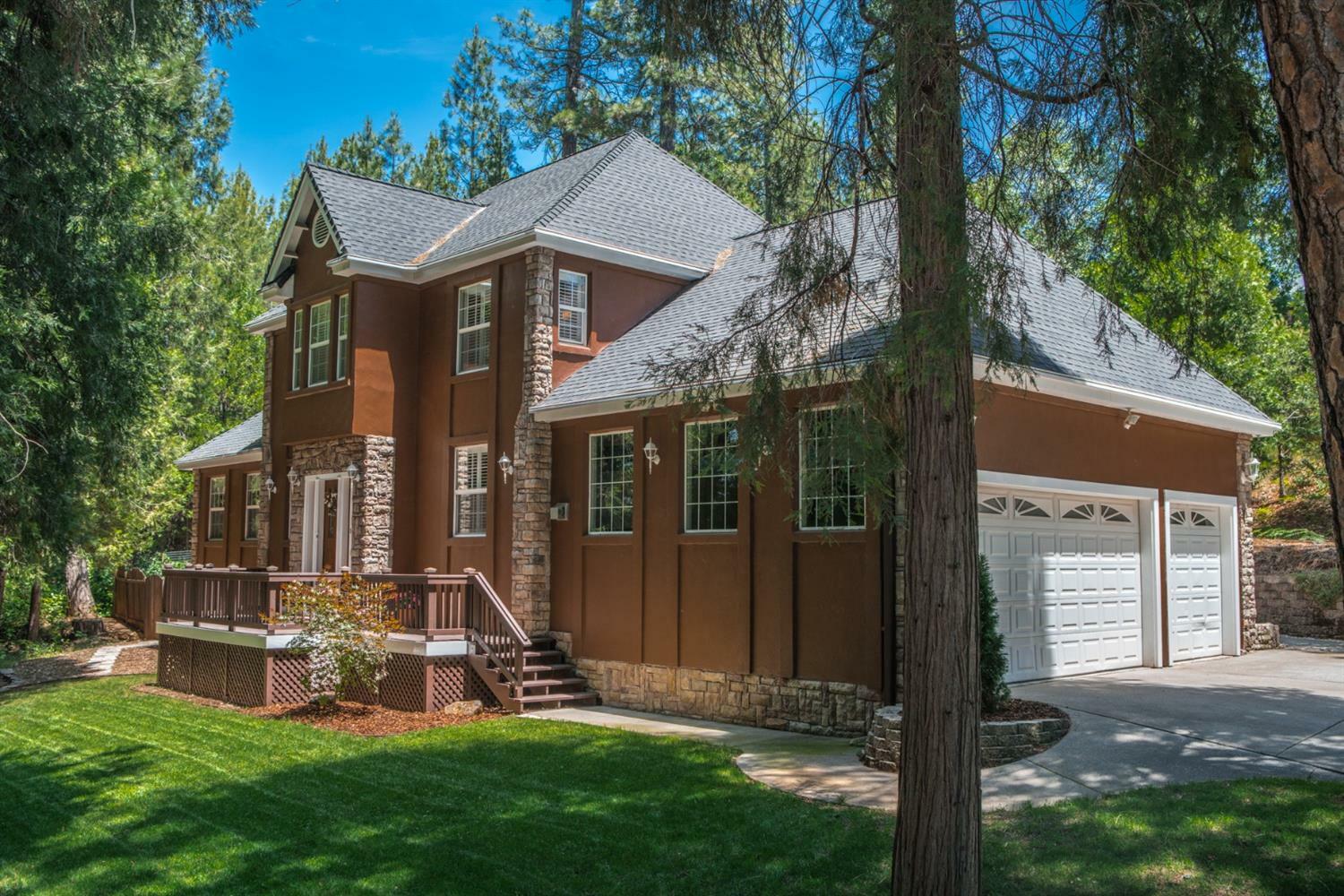 Property Photo:  107 Picadilly Lane  CA 95949 