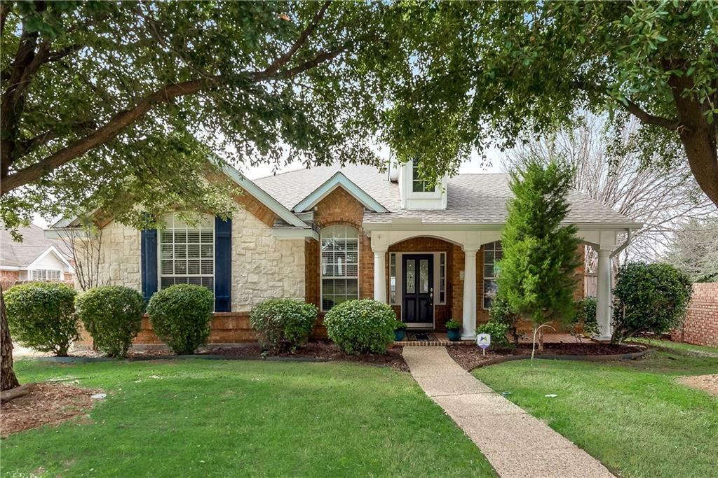 Property Photo:  300 Hardwick Court  TX 75013 