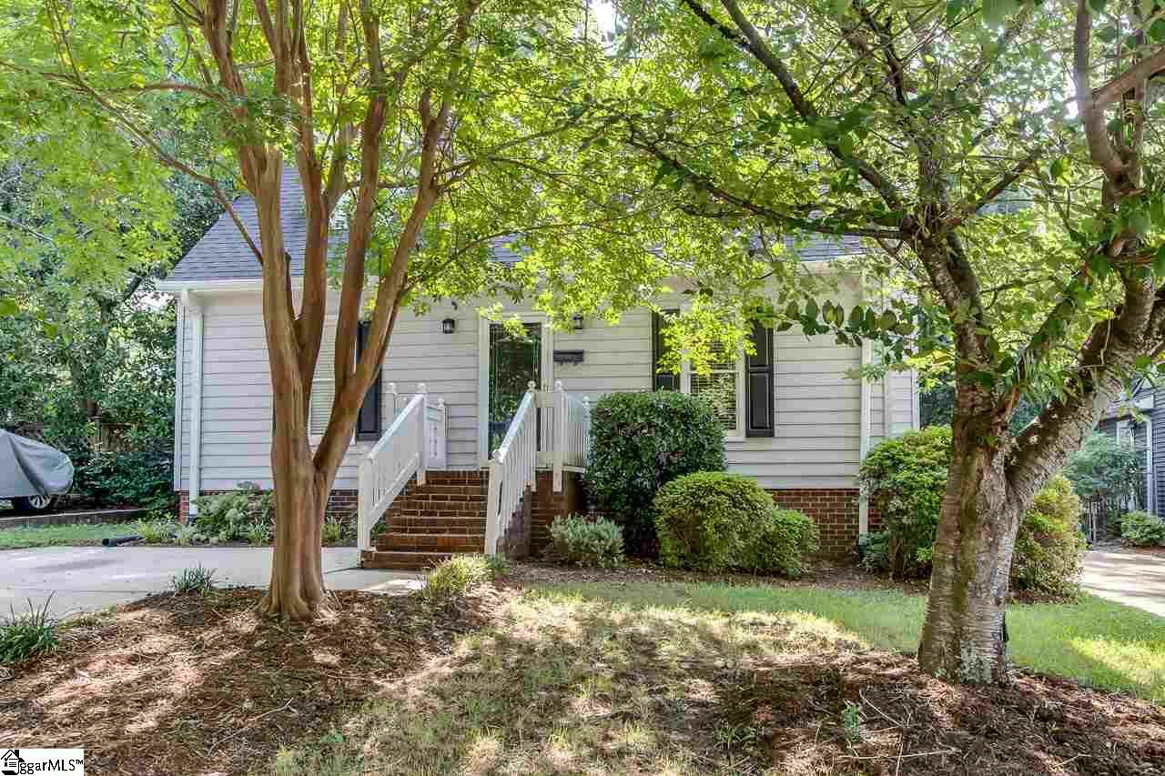 Property Photo:  7 Tomassee Avenue  SC 29605 