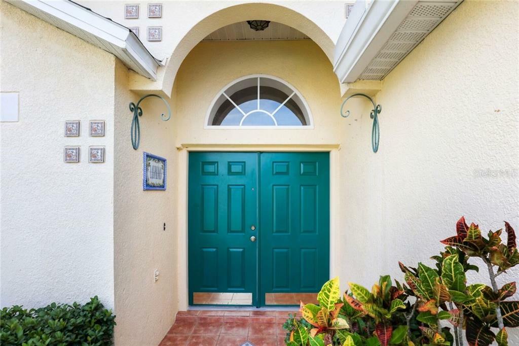 Property Photo: 3850 Stonefield Drive FL 32826