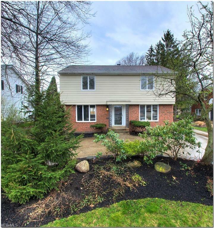 Property Photo: 2662 Green Road OH 44122