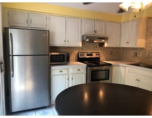 Property Photo: 5 Taylor Ct 5 MA 02766