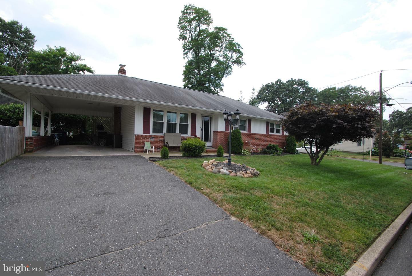 Property Photo:  7 14th Street  NJ 08016 