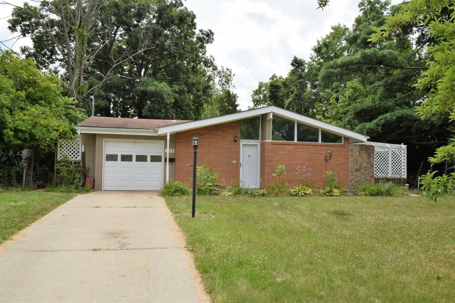 Property Photo: 805 Carlsbad Road OH 45240