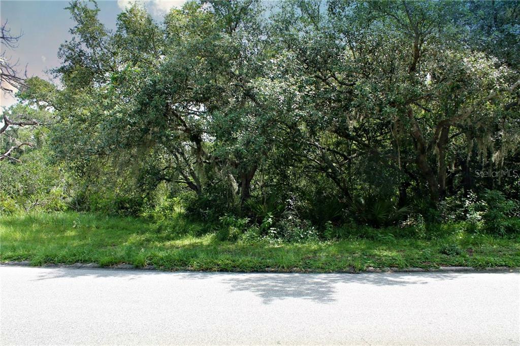 Property Photo: 1030 Old Cutler Road FL 33898