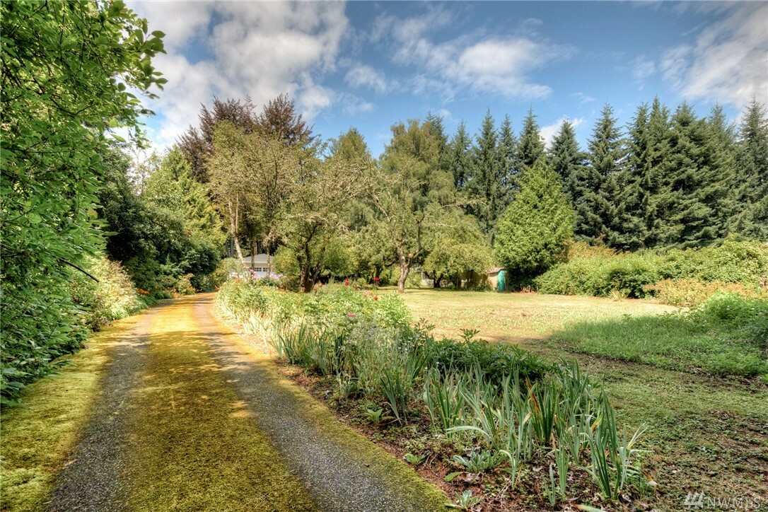 Property Photo:  856 SW 174th St  WA 98166 