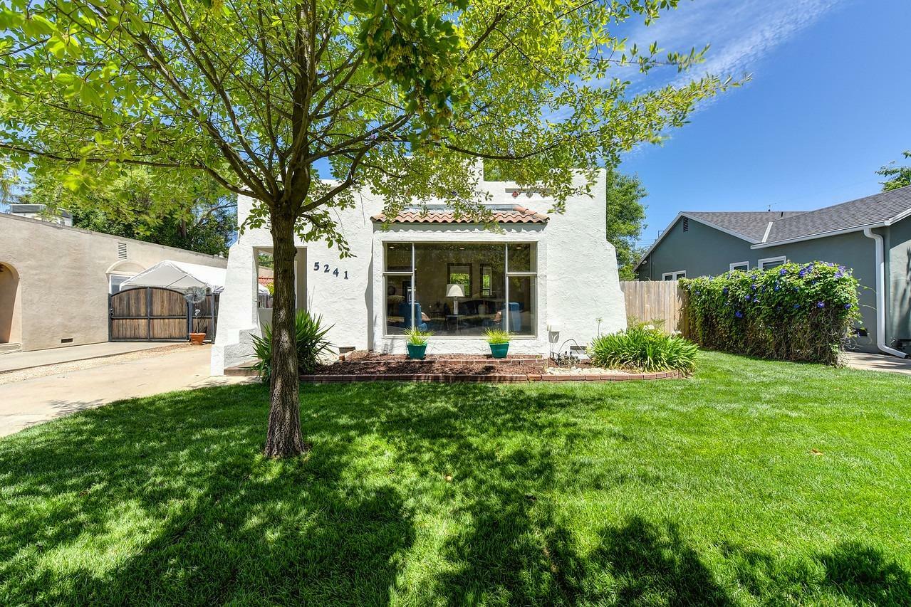 Property Photo: 5241 U Street CA 95817