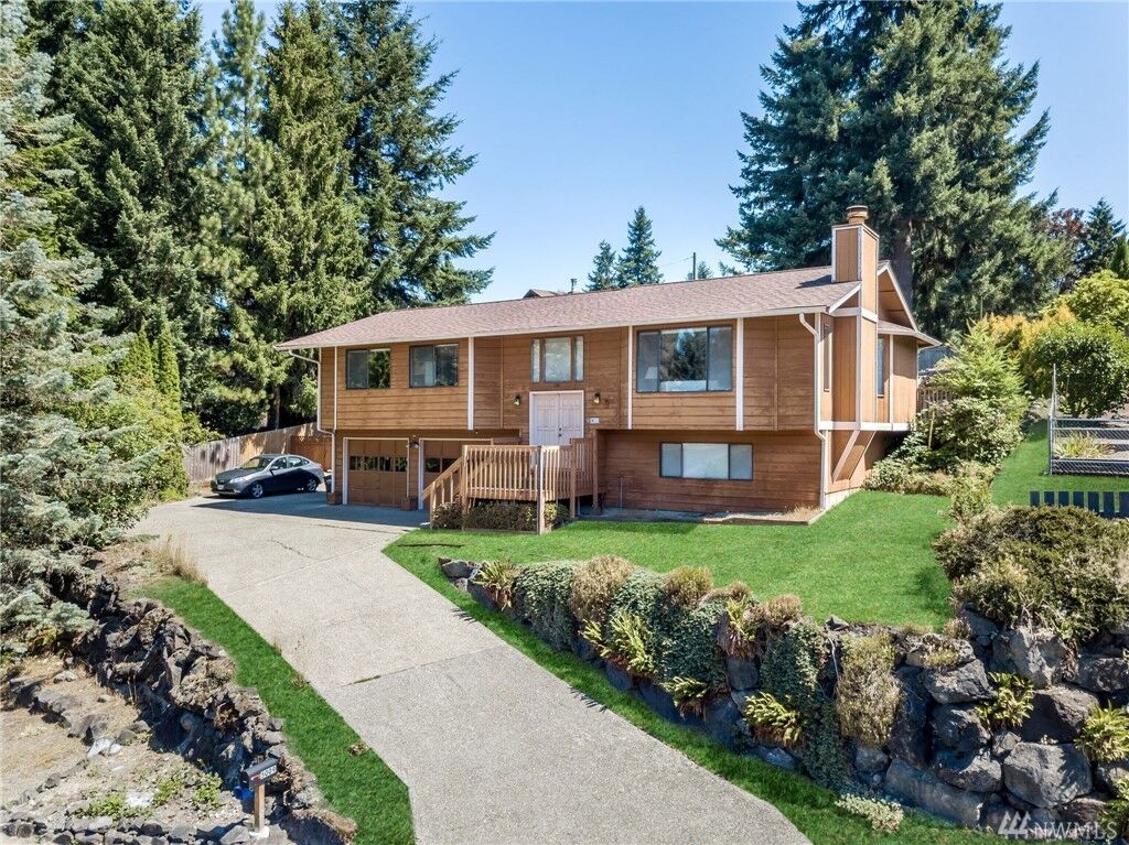 Property Photo:  5009 64th Ave W  WA 98467 