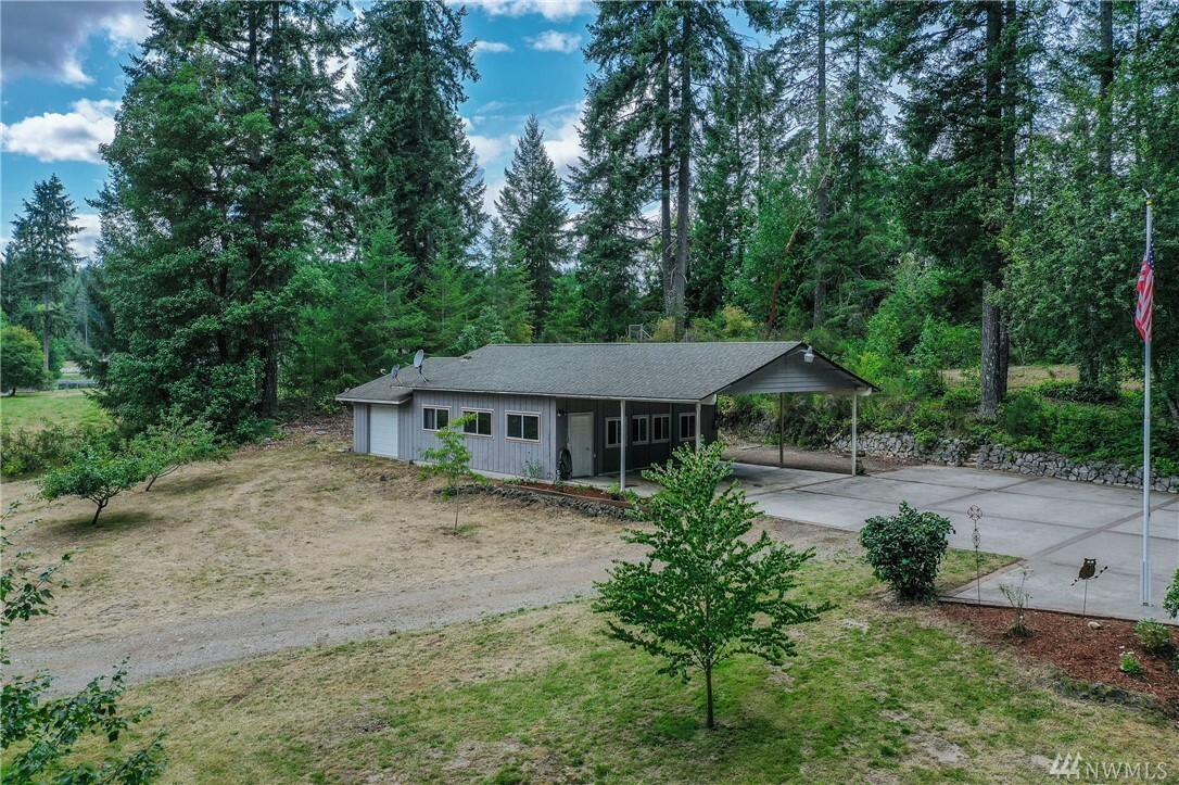 Property Photo:  15880 Green Leaf Lane SW  WA 98367 