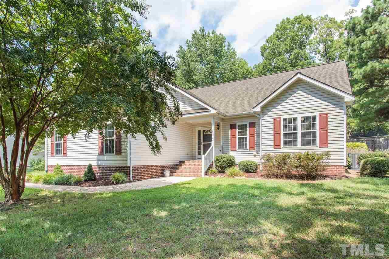 Property Photo:  10 Coral Ridge Circle  NC 27525 