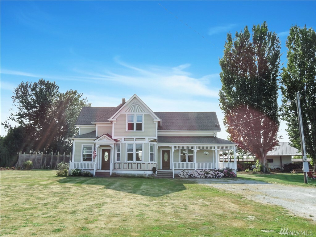 Property Photo:  15808 Penn Rd  WA 98273 