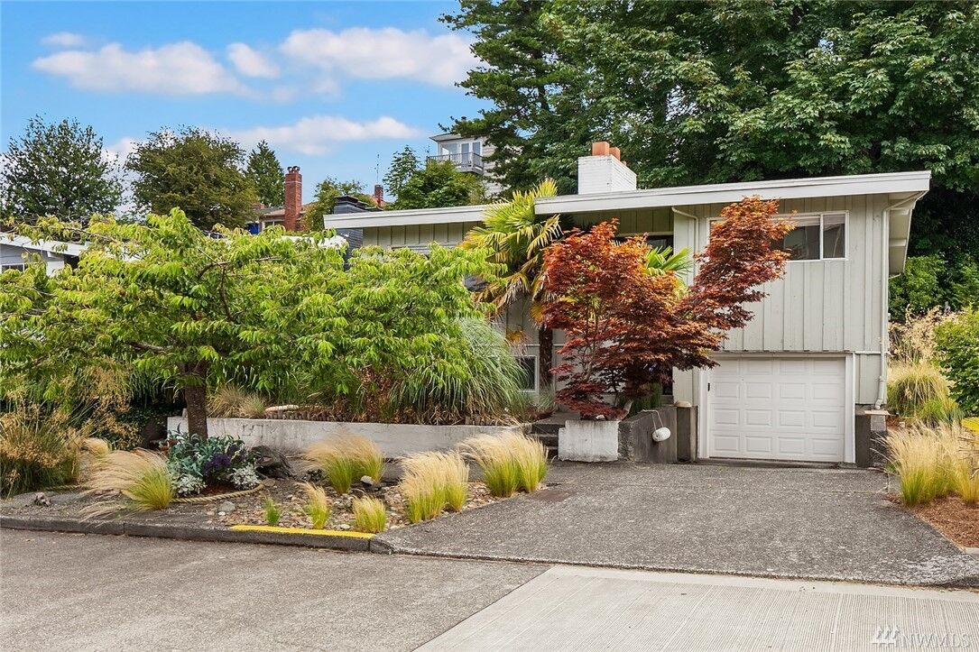 Property Photo:  2324 48th Ave SW  WA 98116 