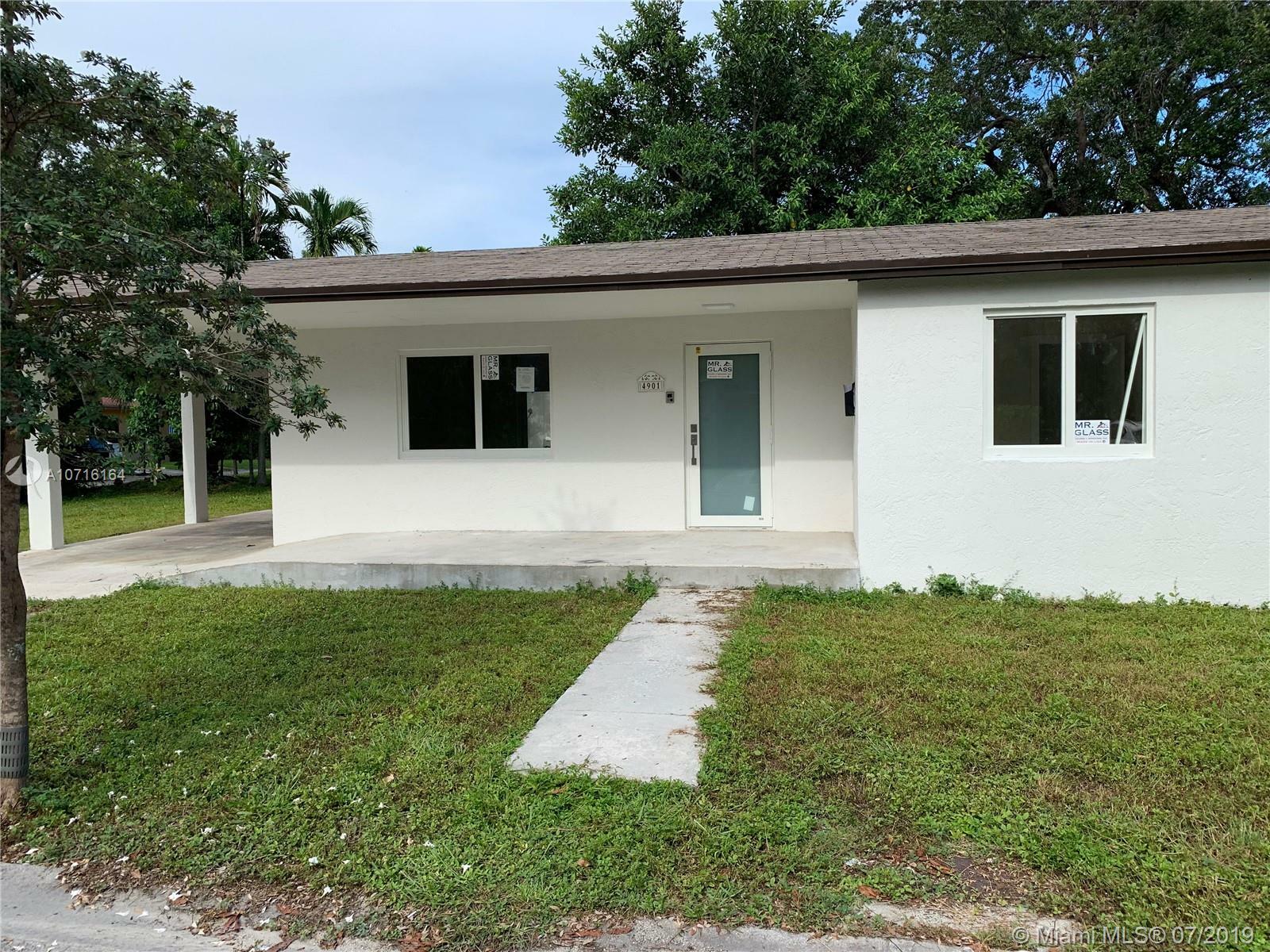 Property Photo:  4901 Washington Dr  FL 33133 