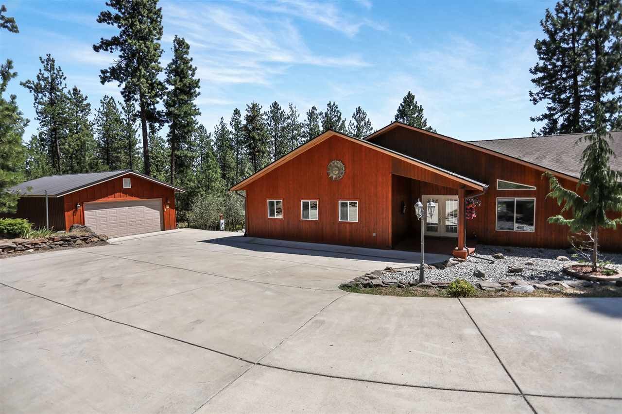 Property Photo:  19723 E Granite Ln  WA 99027-8212 