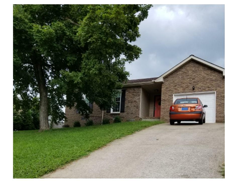 Property Photo: 332 Brook Mead Dr TN 37042