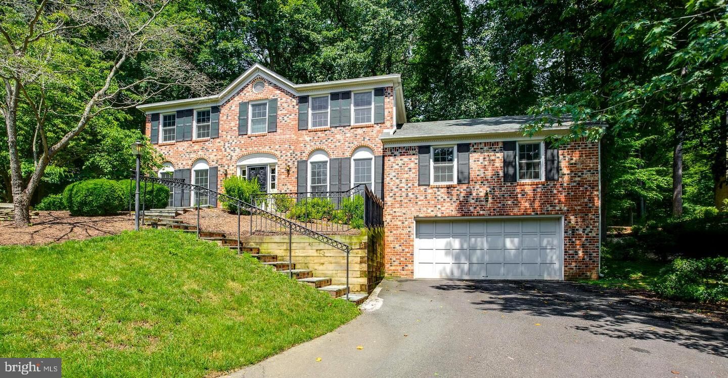 Property Photo: 4910 Tydfil Court VA 22030