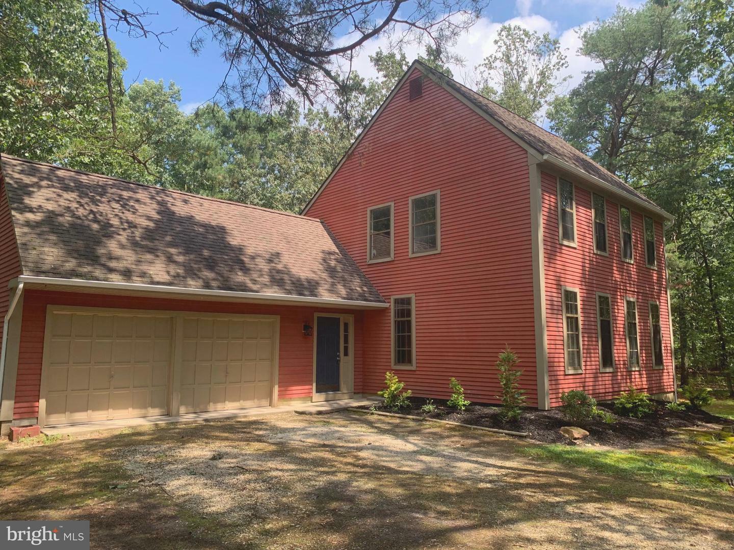 Property Photo:  8 Lavenham Court  NJ 08088 