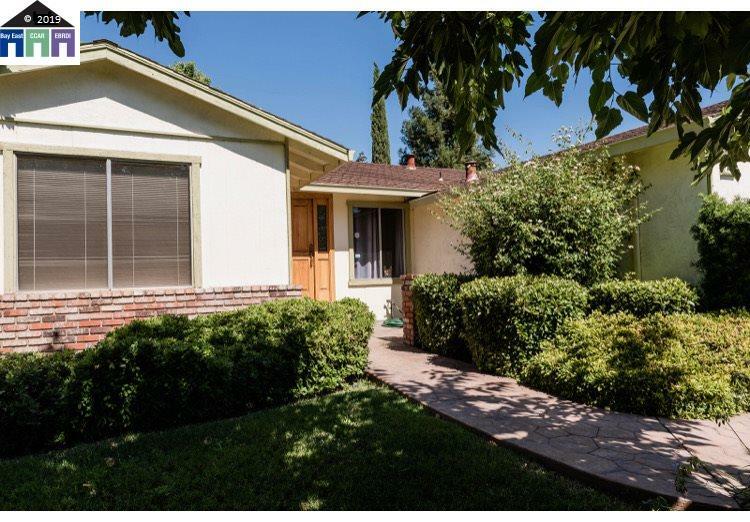 Property Photo:  1016 Harrogate Way  CA 94509 