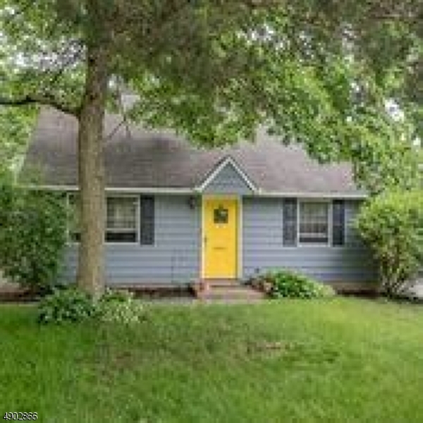 Property Photo: 9 Emmet Pl NJ 07463