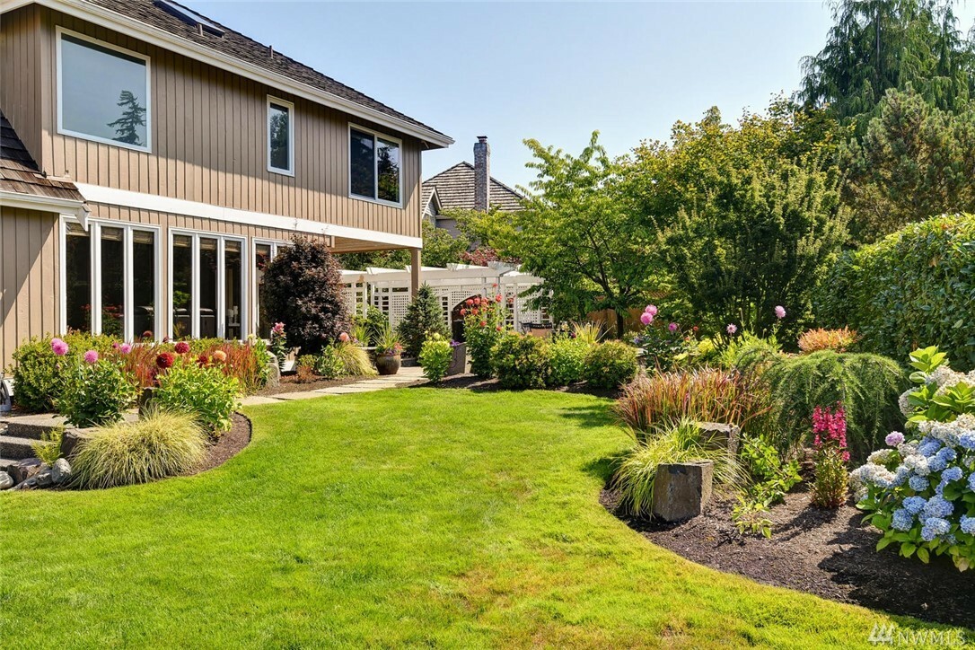 Property Photo: 5708 95th Pl SW WA 98275