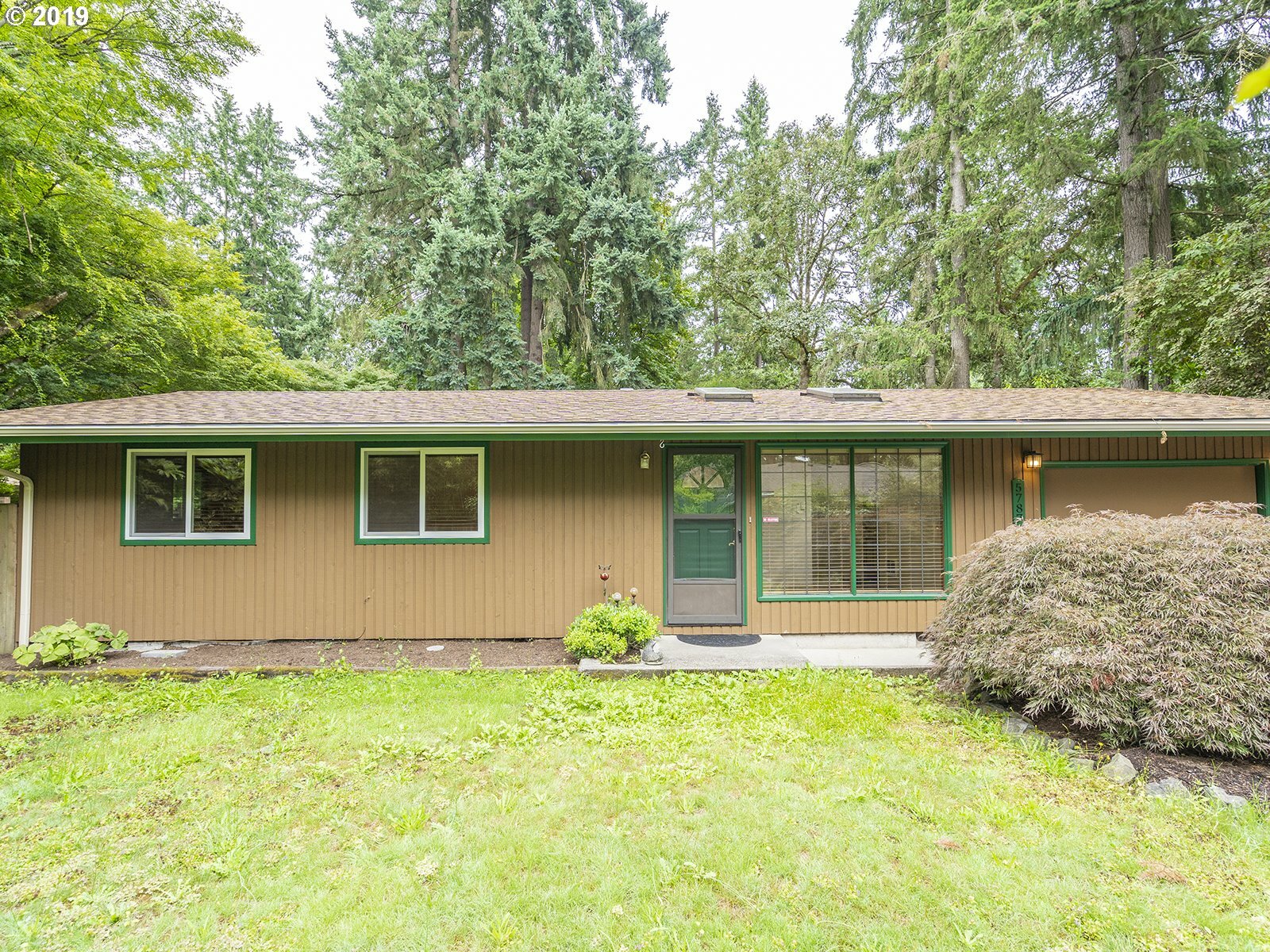 Property Photo:  5787 Baleine St  OR 97035 