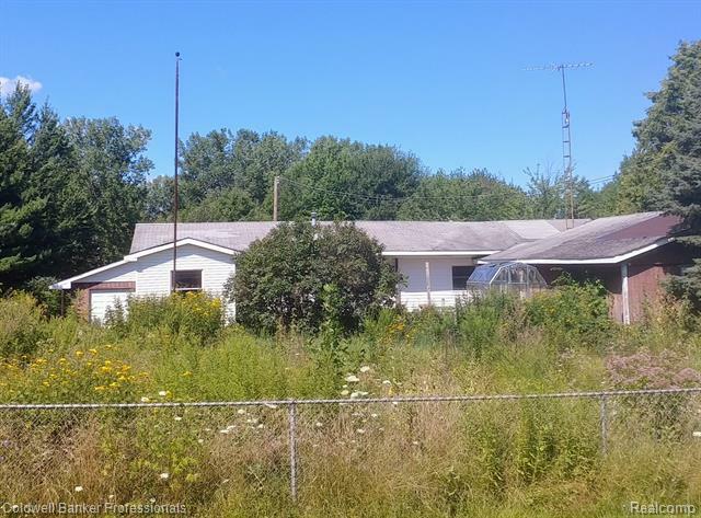 Property Photo:  5174 Lobdell Road  MI 48744 