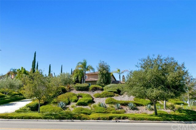 Property Photo:  498 Green Orchard Place  CA 92506 