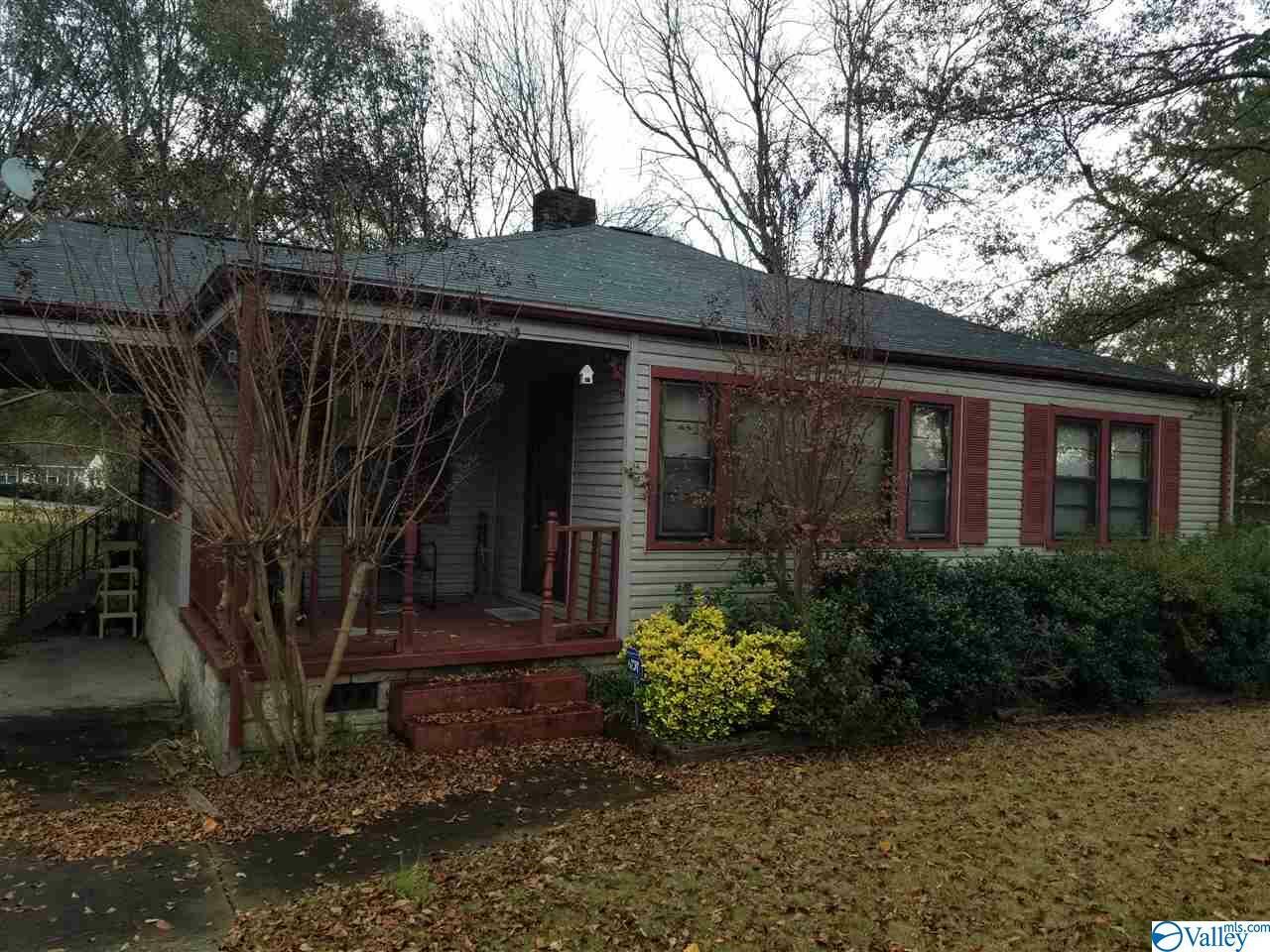 1905 Noccalula Road  Gadsden AL 35904 photo