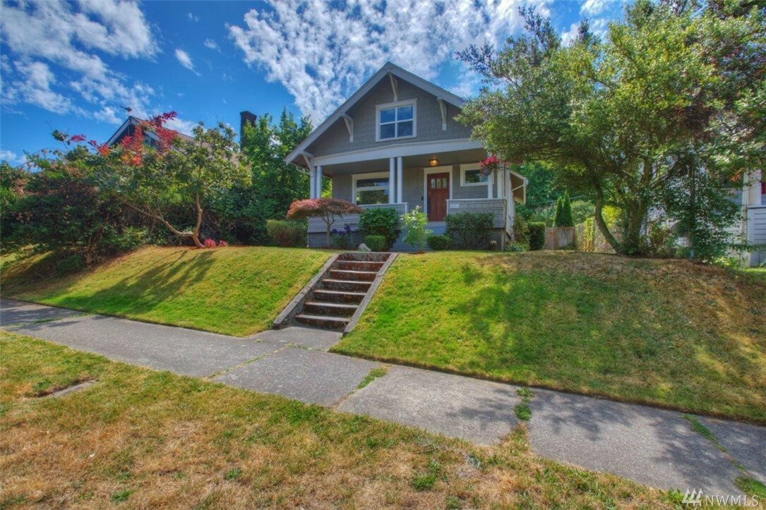 Property Photo: 506 S 48th St WA 98408