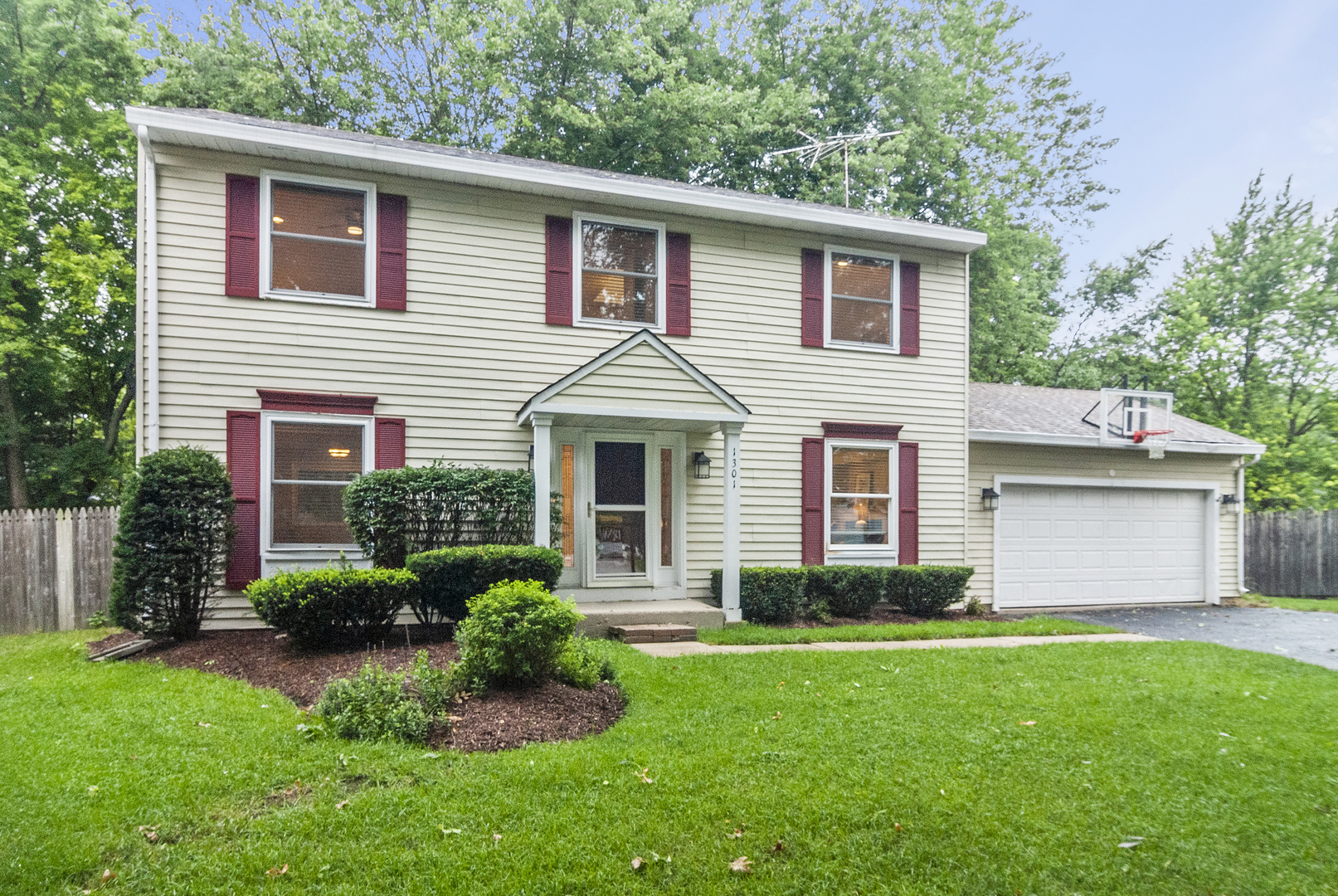 Property Photo: 1301 Monmouth Avenue IL 60565