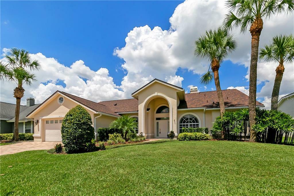 Property Photo:  8413 Island Palm Circle  FL 32835 