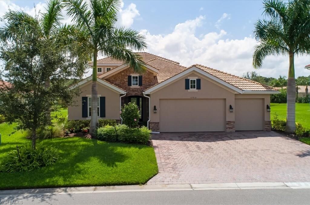 Property Photo:  12810 Olde Banyon Blvd  FL 33903 