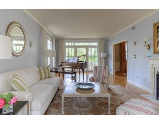 Property Photo: 260 Wellesley Ave MA 02481
