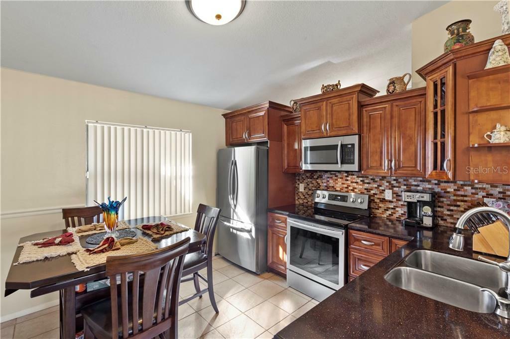 Property Photo:  204 Cranbrook Drive  FL 34758 