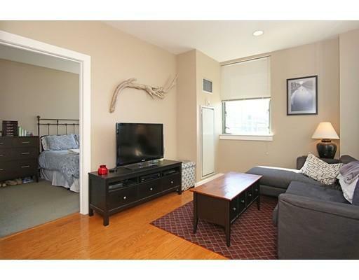 Property Photo:  234 Causeway St 721  MA 02114 