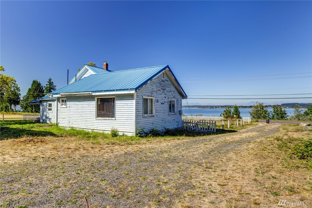 Property Photo:  5157 Drayton Harbor Rd  WA 98230 