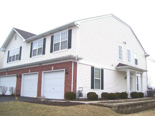 Property Photo: 1962 West Cobblestone Road 2204 IL 60446