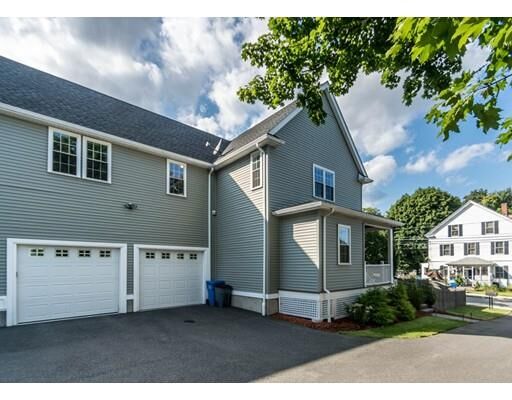 Property Photo:  85 Oak Street 1  MA 02453 