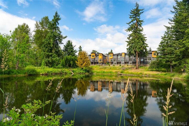 Property Photo: 18256 73rd Ave NE 104 WA 98028