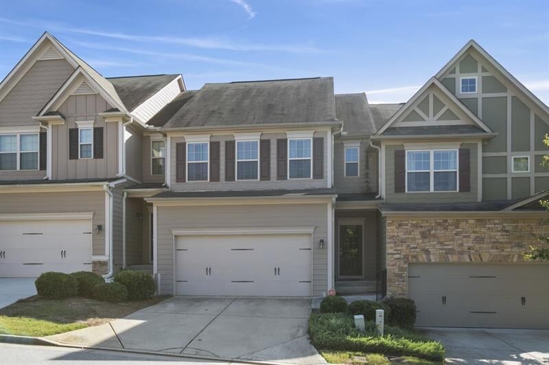 Property Photo: 652 Cobblestone Creek Lane 30126