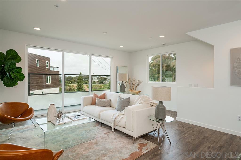 Property Photo: 4100 Voltaire St 4 CA 92107