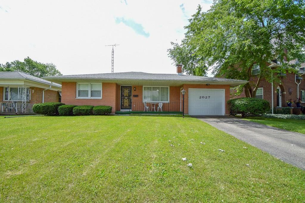 Property Photo: 2027 Broadway Street OH 45504