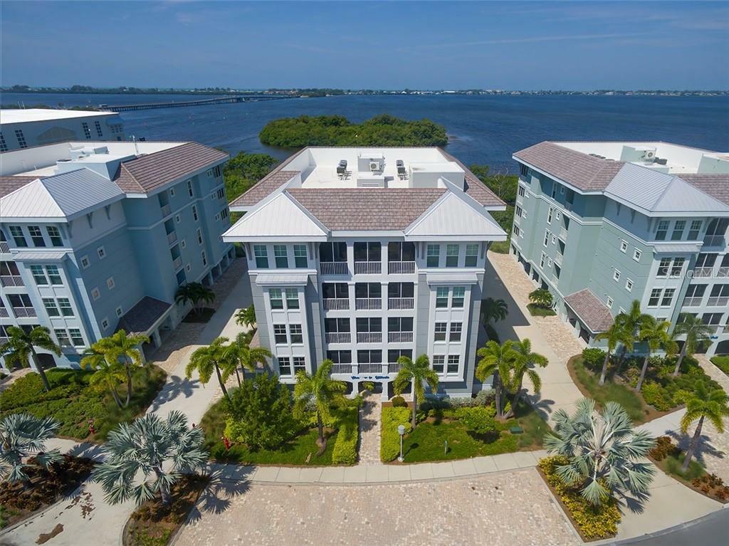 Property Photo: 392 Aruba Circle 303 FL 34209