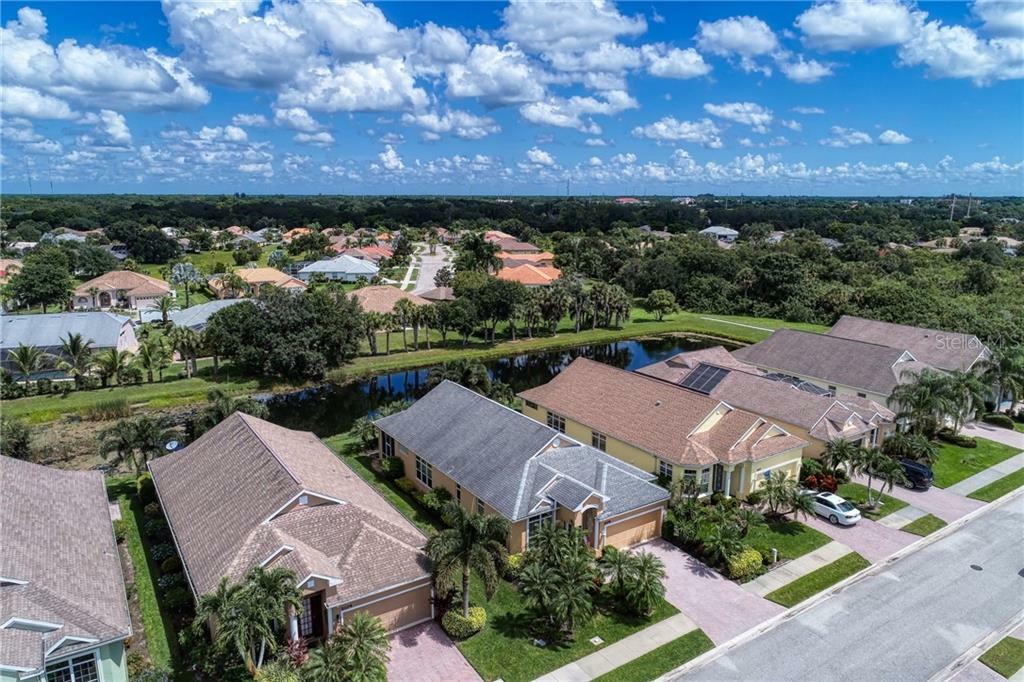 Property Photo: 2108 Mattamy Court FL 34292