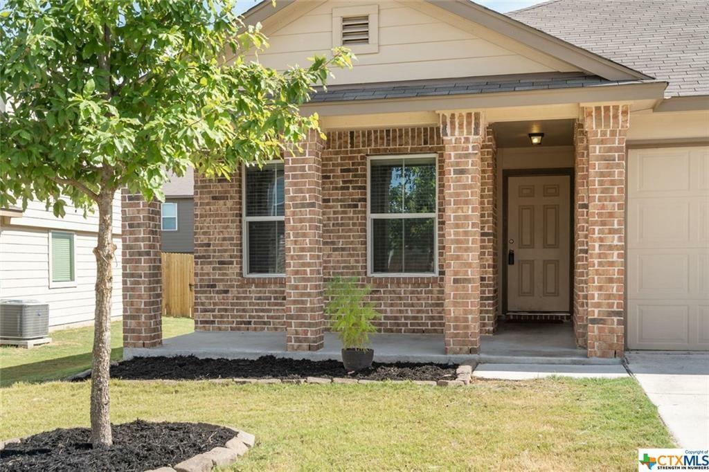 Property Photo:  126 Linden Lane  TX 78666 