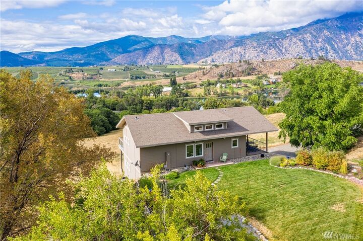 Property Photo:  19 Cheyava Lane  WA 98831 