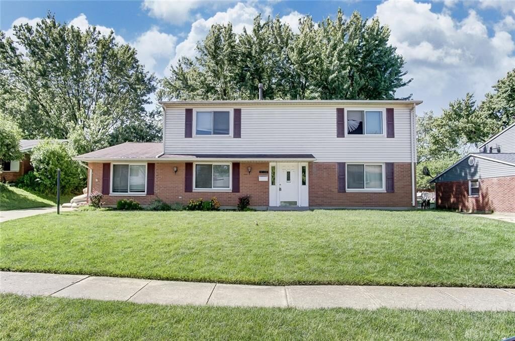 Property Photo: 6536 Menlo Way OH 45424